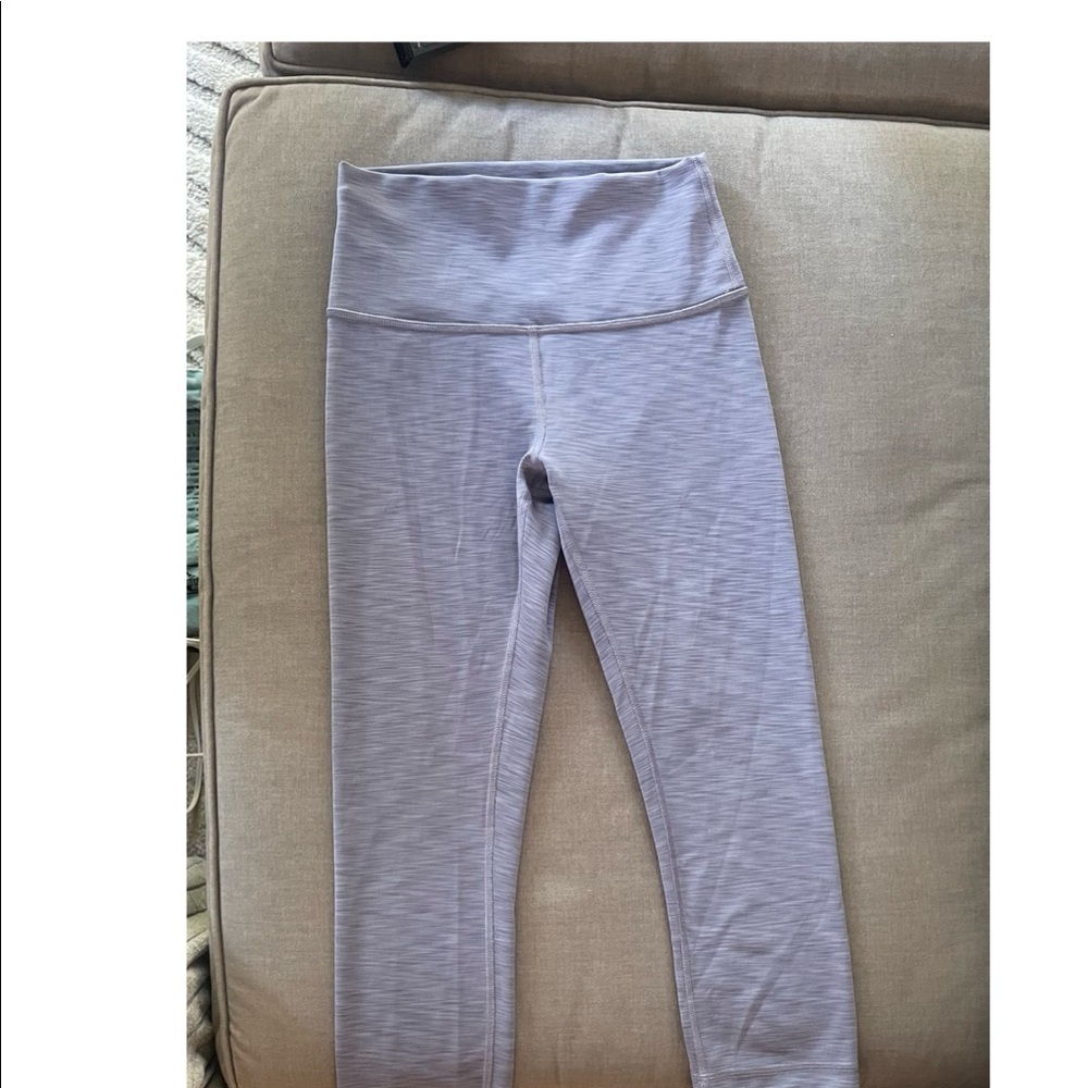 LULULEMON ALIGN size 6 pretty blue color
